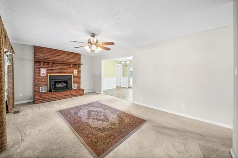 103 Hazelnut Avenue Camden TN 38320