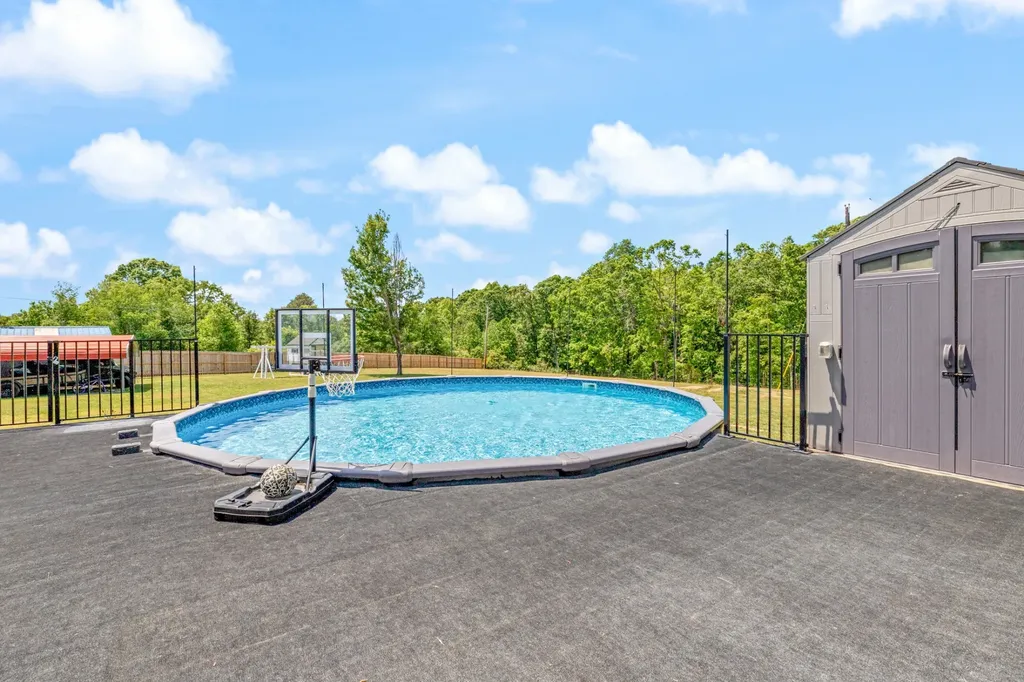 207 Coleman Drive White Bluff TN 37187