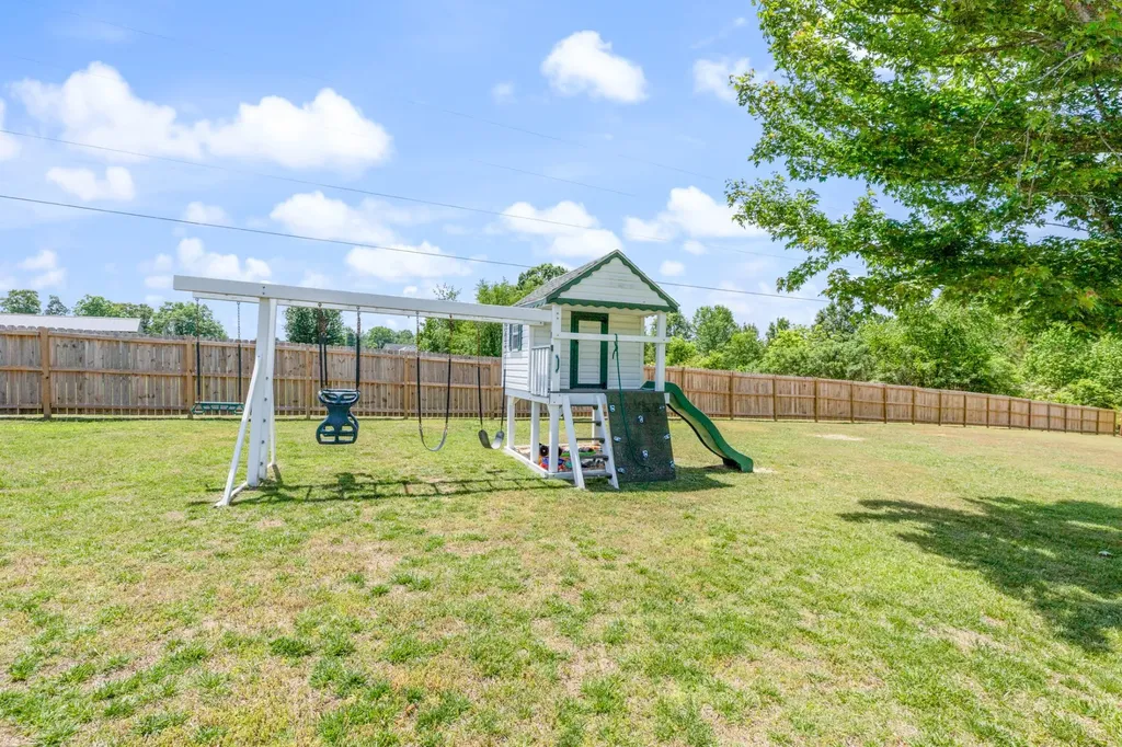 207 Coleman Drive White Bluff TN 37187