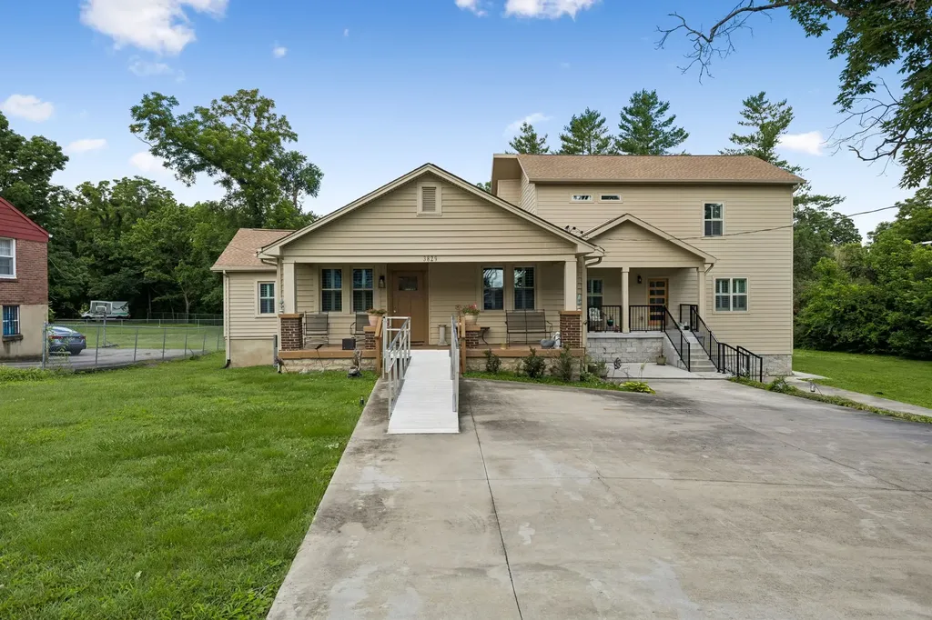 3829 Burrus Street Nashville TN 37216