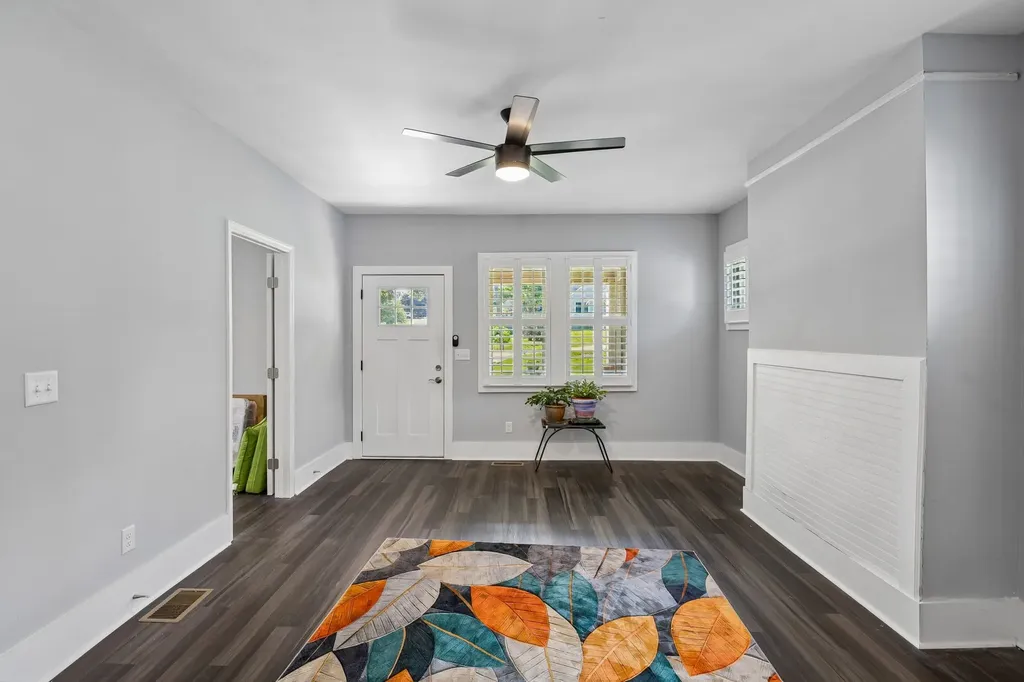 3829 Burrus Street Nashville TN 37216