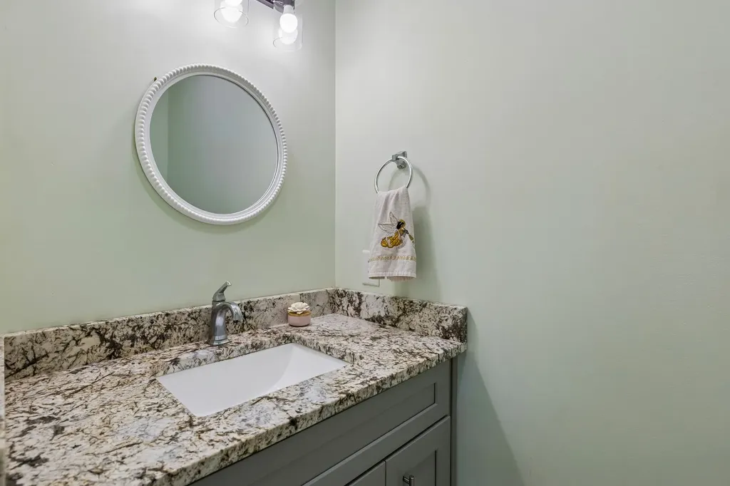 3829 Burrus Street Nashville TN 37216