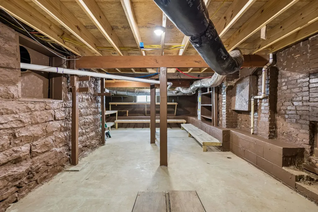3829 Burrus Street Nashville TN 37216