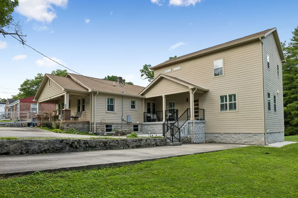 3829 Burrus Street Nashville TN 37216