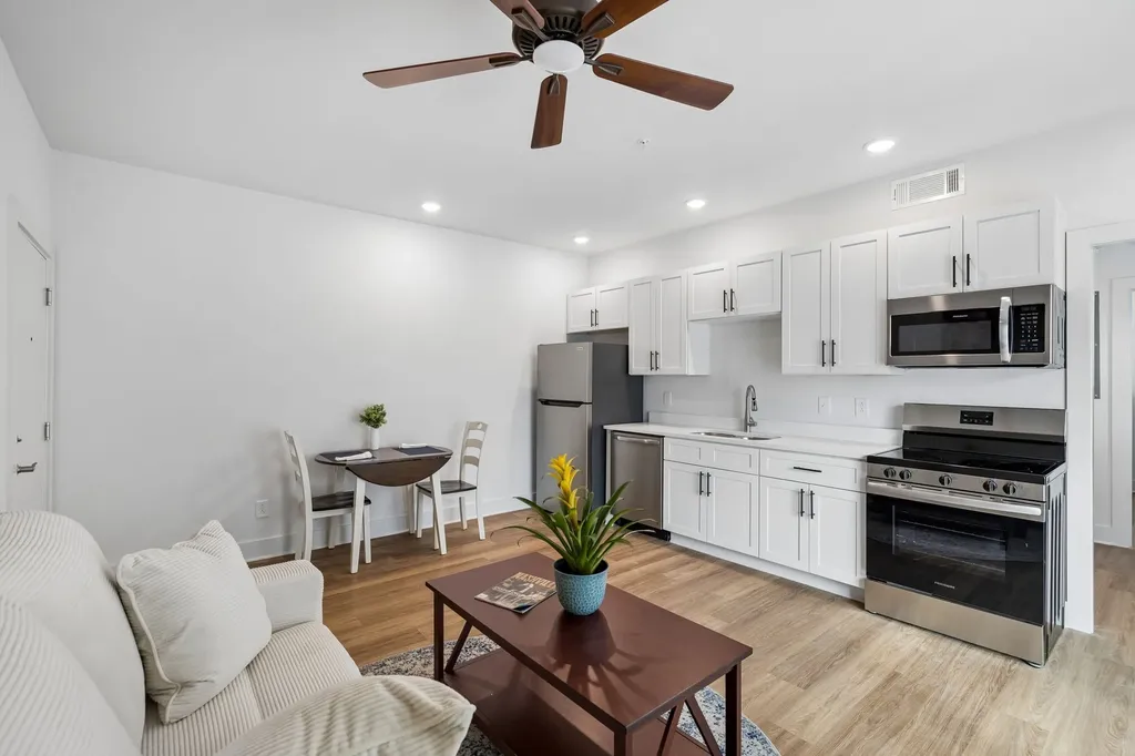 3010 Edwin Way Nashville TN 37207