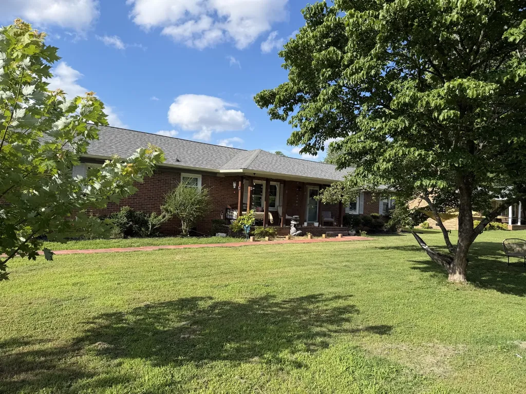 5042 Creekside Drive Murfreesboro TN 37128