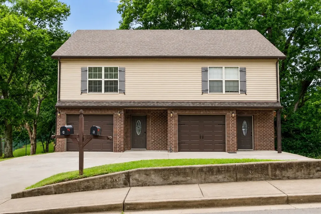 754 Robb Avenue Clarksville TN 37040