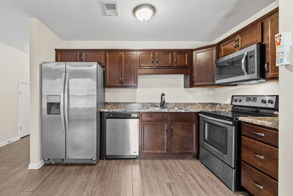 754 Robb Avenue Clarksville TN 37040