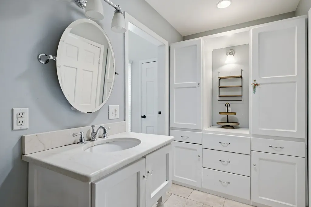 1061 Cliff White Road Columbia TN 38401