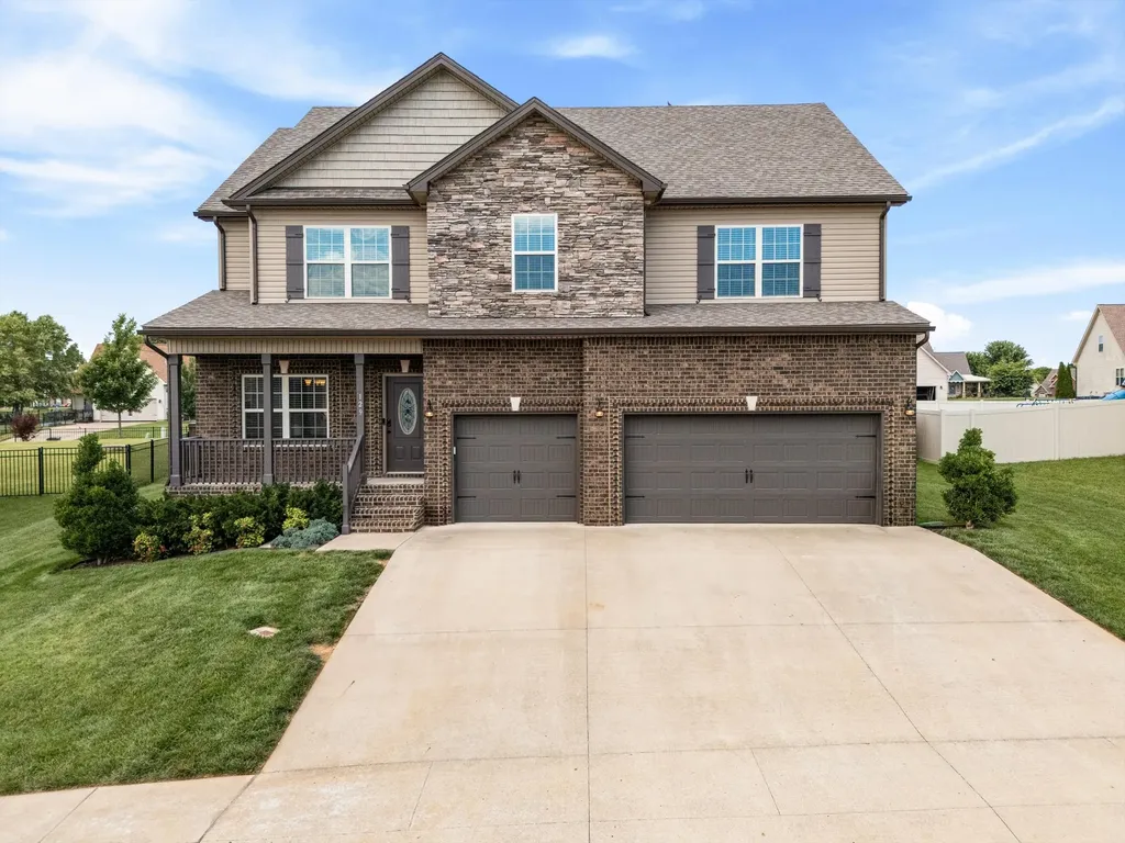 129 Chisum Court Clarksville TN 37043