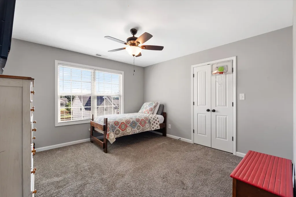 129 Chisum Court Clarksville TN 37043