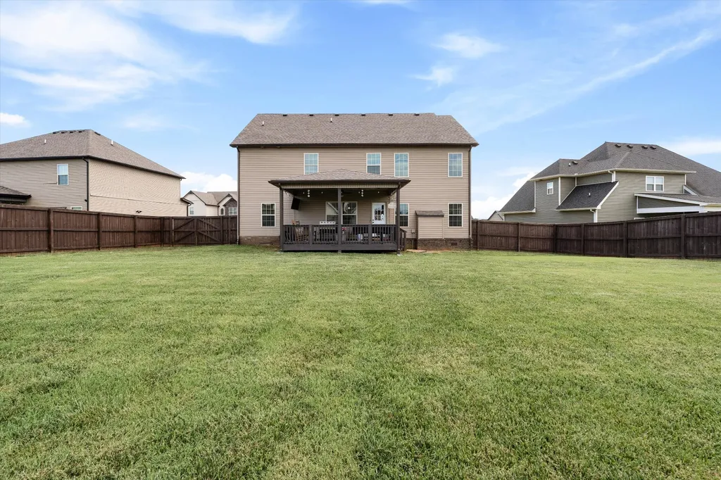129 Chisum Court Clarksville TN 37043