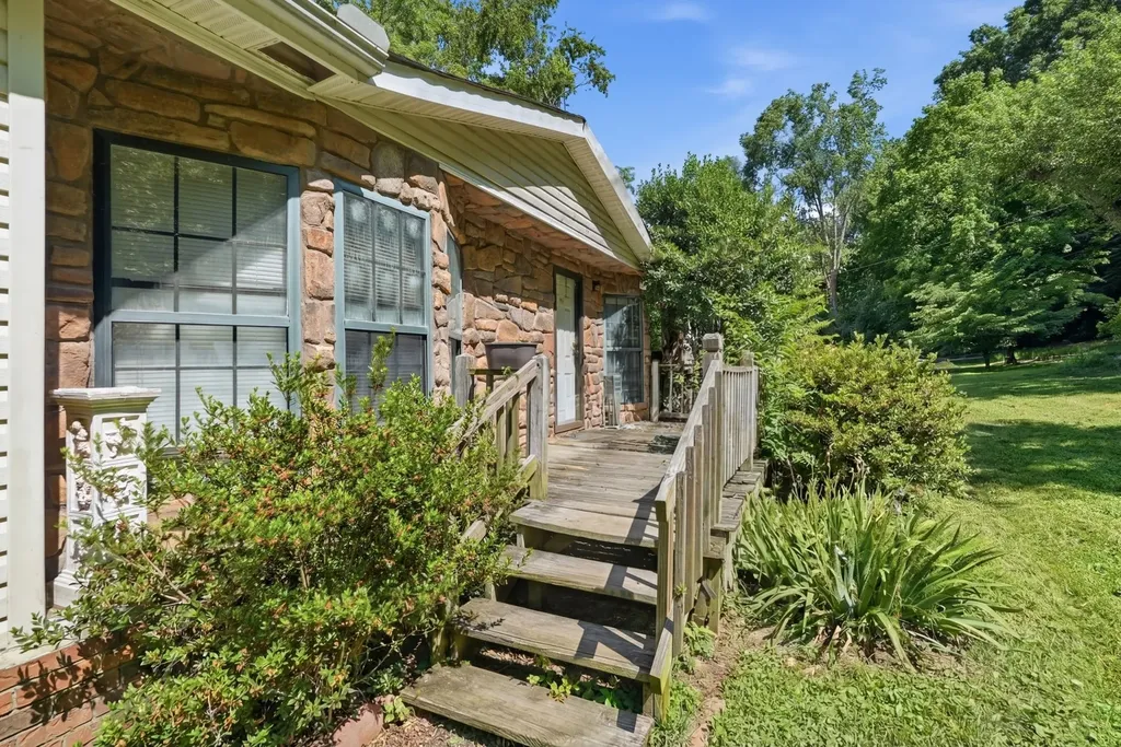 2420 Baker Road Goodlettsville TN 37072