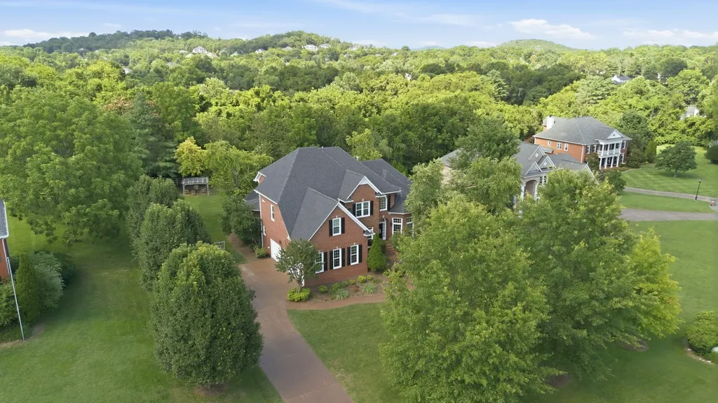 9236 Prestmoor Place Brentwood TN 37027
