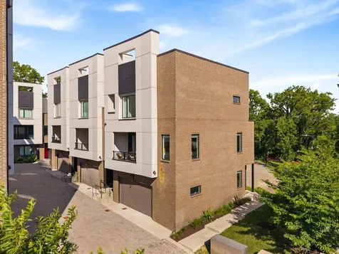 1242 2nd Ave, S Nashville TN 37210