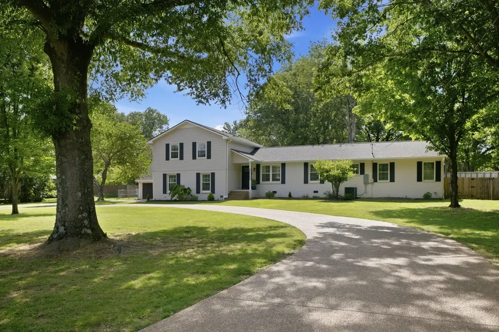 6544 Redmond Lane Nashville TN 37211