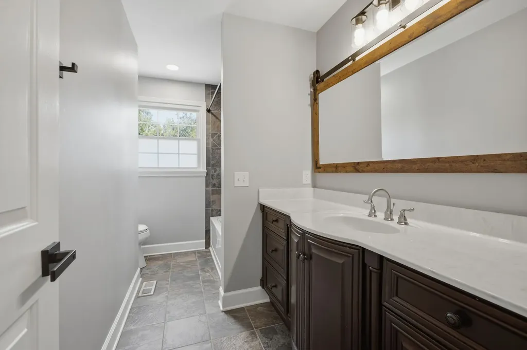 6544 Redmond Lane Nashville TN 37211