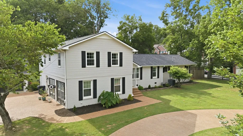 6544 Redmond Lane Nashville TN 37211
