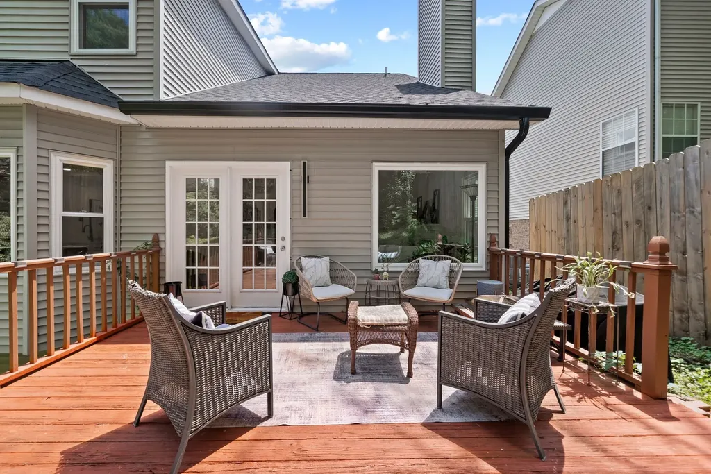 1009 Elmshade Lane Nashville TN 37211