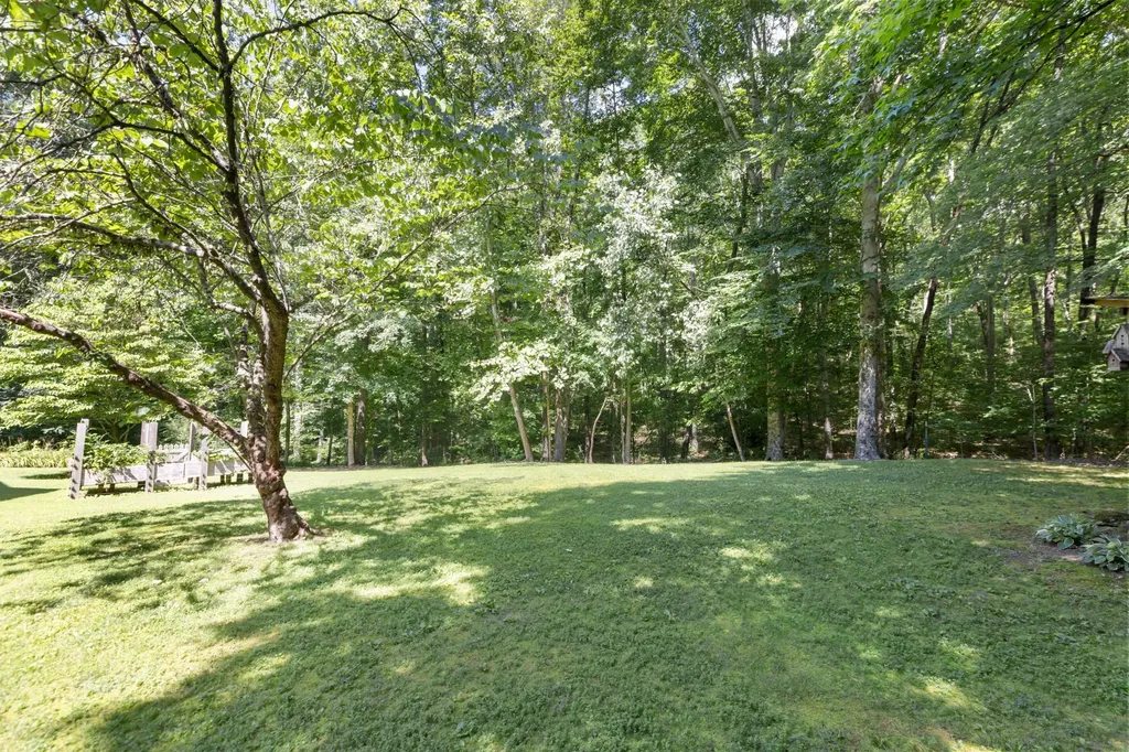 1065 Lee Greer Road Ashland City TN 37015