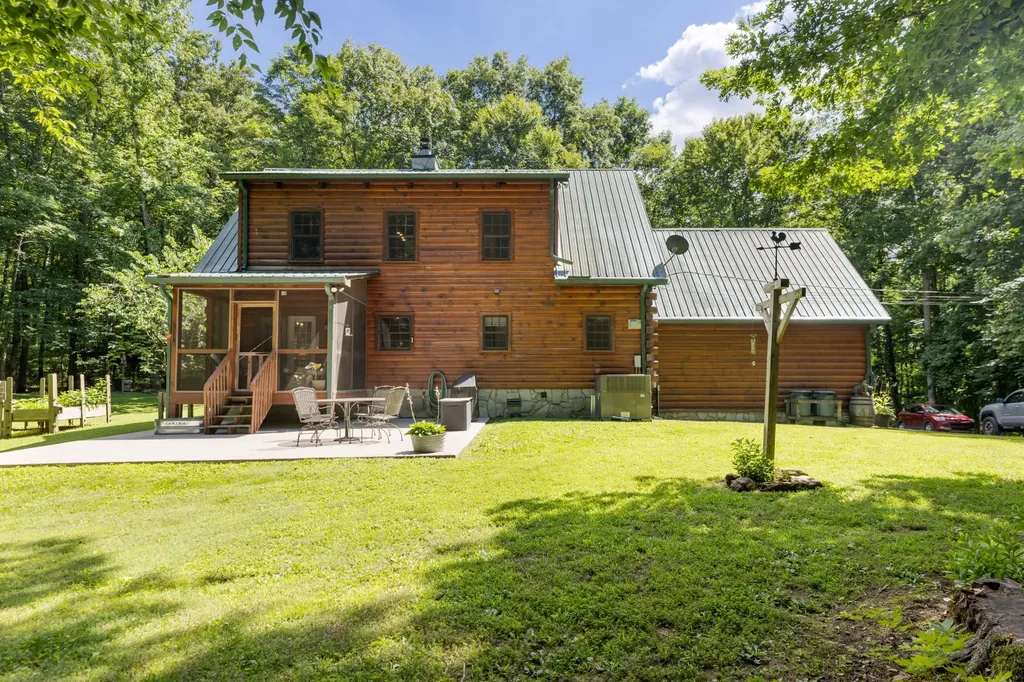 1065 Lee Greer Road Ashland City TN 37015