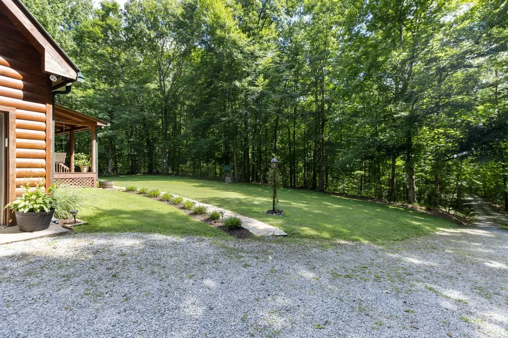 1065 Lee Greer Road Ashland City TN 37015