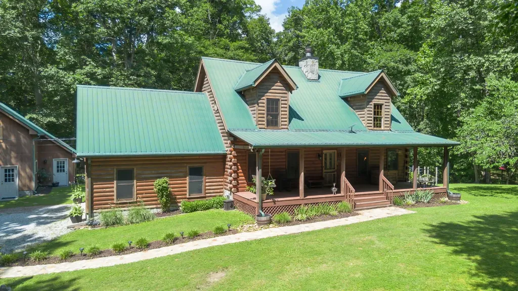 1065 Lee Greer Road Ashland City TN 37015