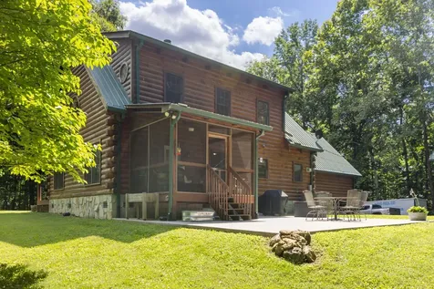 1065 Lee Greer Road Ashland City TN 37015