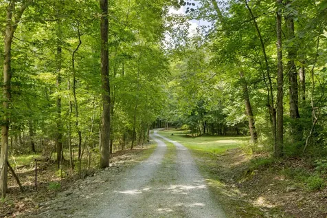 1065 Lee Greer Road Ashland City TN 37015