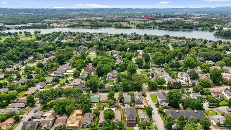 616 Barton Avenue Chattanooga TN 37405
