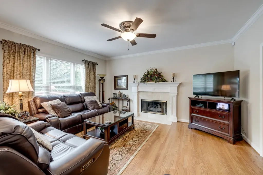 785 Glen Oaks Drive Franklin TN 37067
