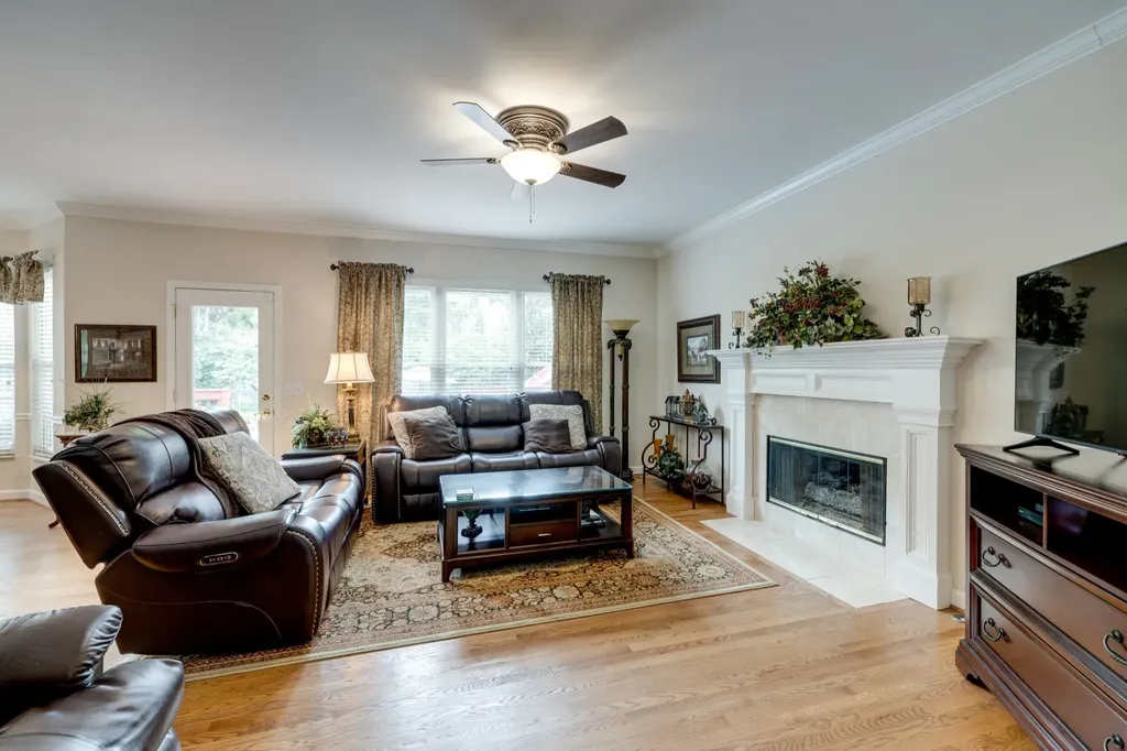 785 Glen Oaks Drive Franklin TN 37067