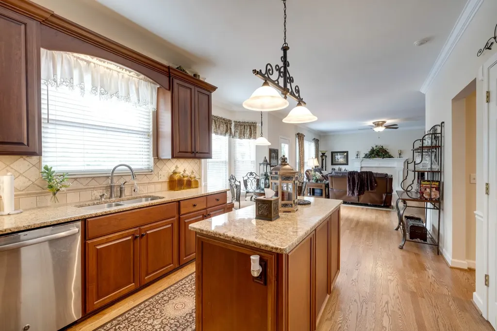 785 Glen Oaks Drive Franklin TN 37067