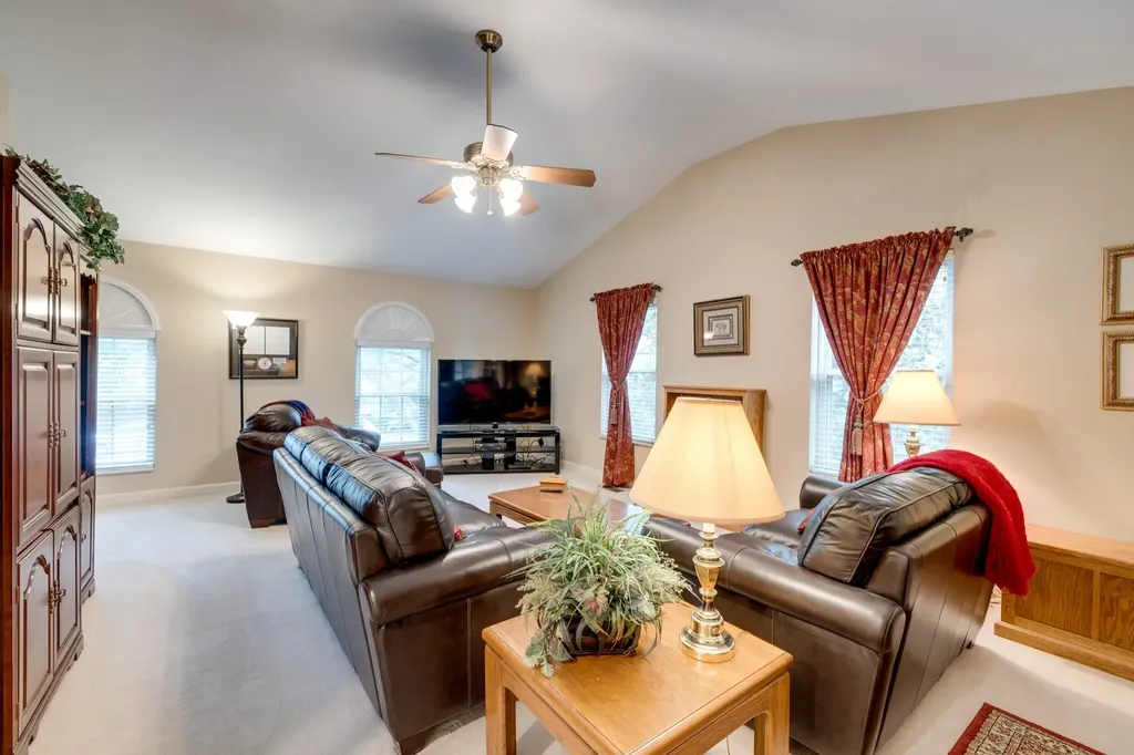 785 Glen Oaks Drive Franklin TN 37067