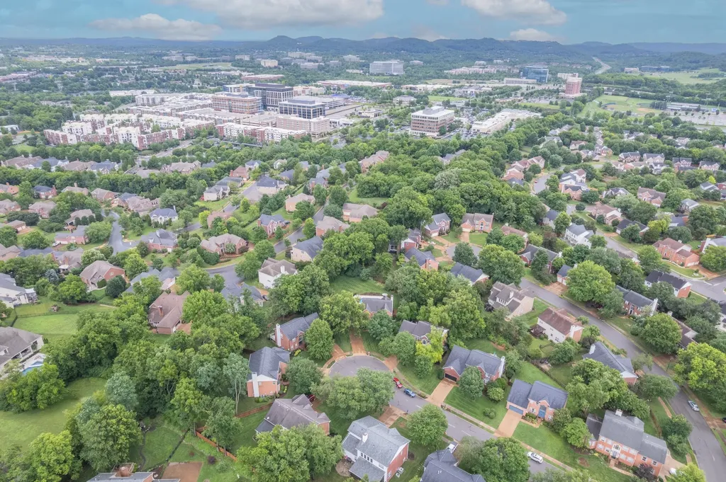 785 Glen Oaks Drive Franklin TN 37067
