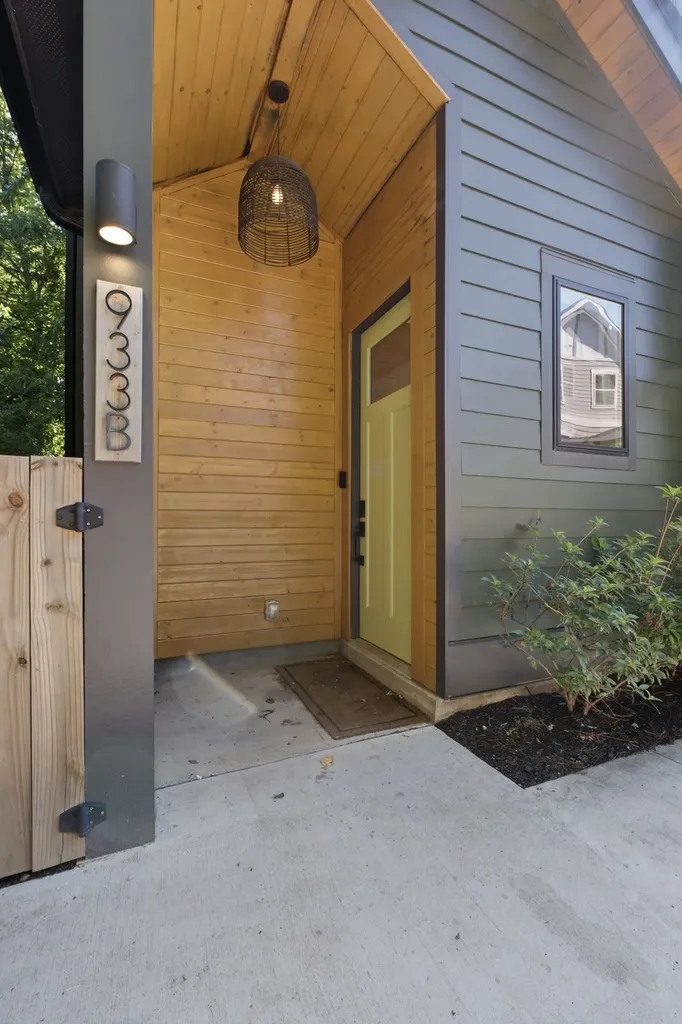 933B Spain Avenue Nashville TN 37216