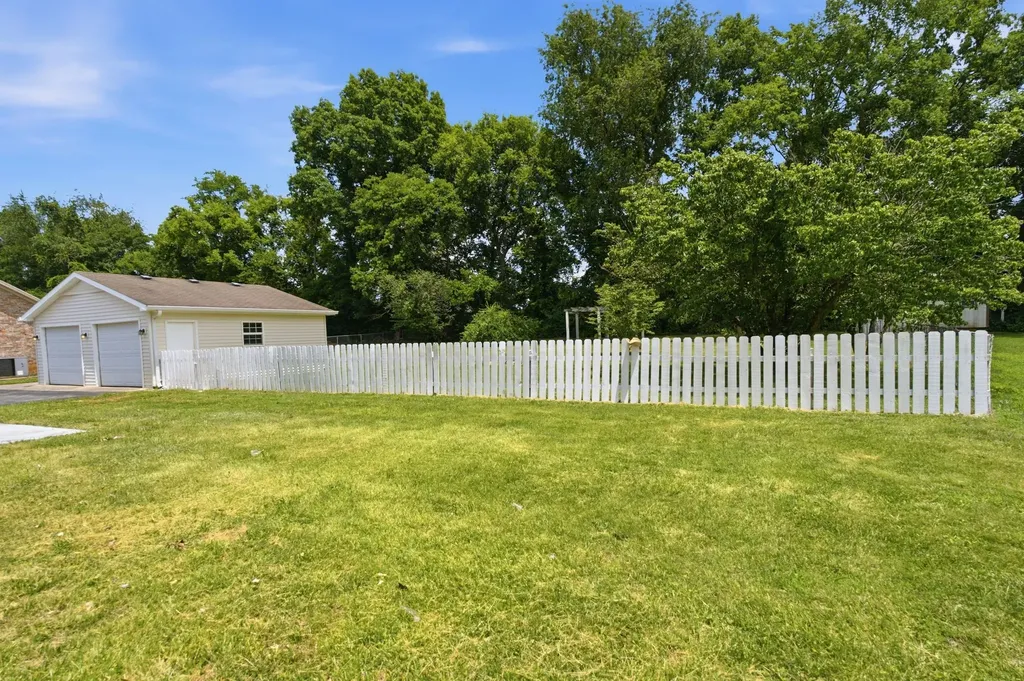 10044 Roanoke Drive Murfreesboro TN 37129