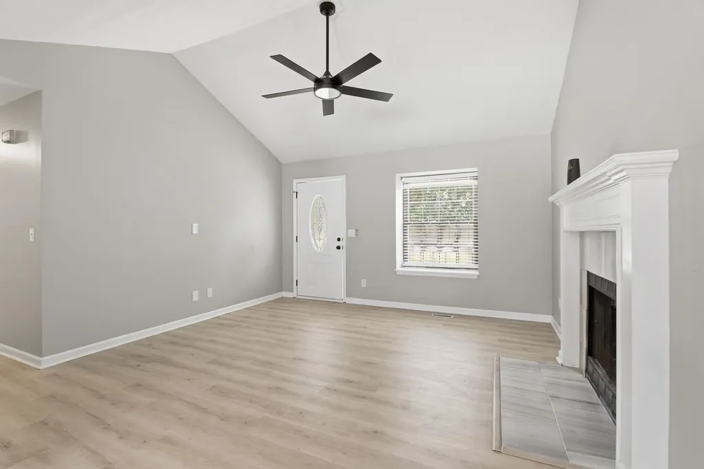 10044 Roanoke Drive Murfreesboro TN 37129