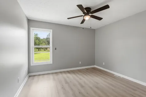10044 Roanoke Drive Murfreesboro TN 37129