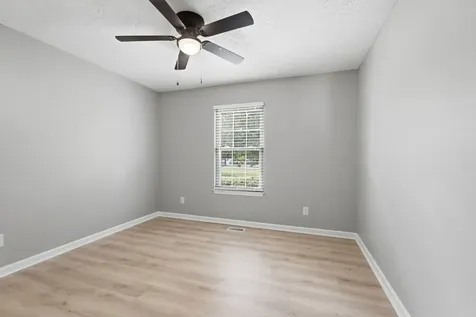 10044 Roanoke Drive Murfreesboro TN 37129