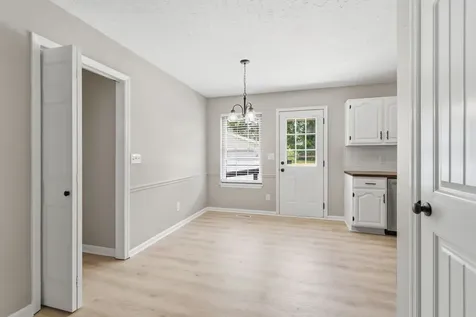 10044 Roanoke Drive Murfreesboro TN 37129