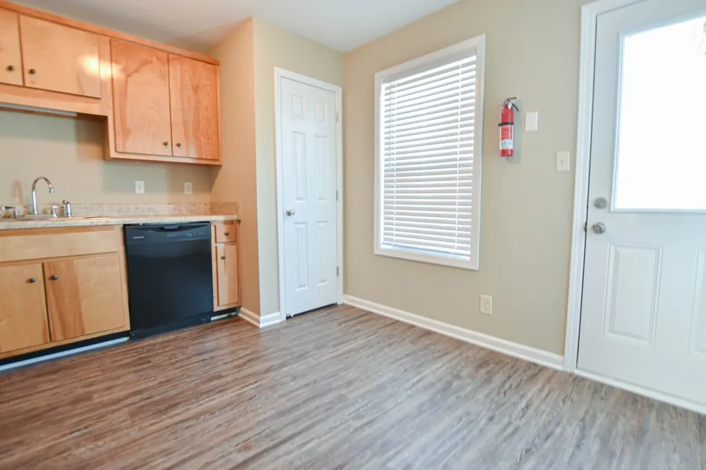 1030 W Creek Coyote Trail Clarksville TN 37042