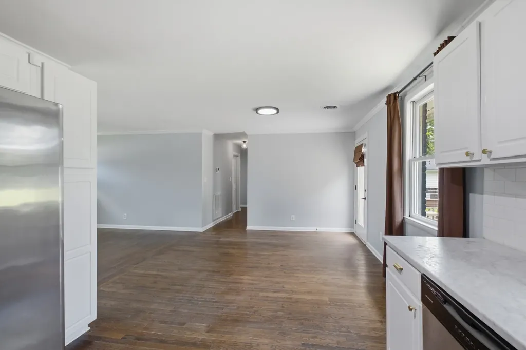 547 Harding Place Nashville TN 37211