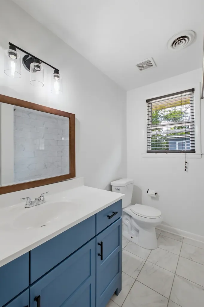 547 Harding Place Nashville TN 37211