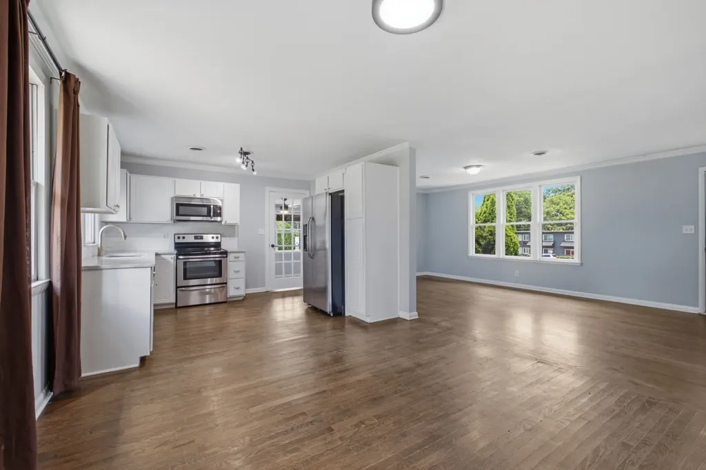 547 Harding Place Nashville TN 37211