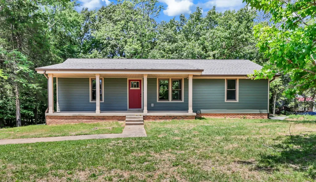 514 Lisa Court Clarksville TN 37043