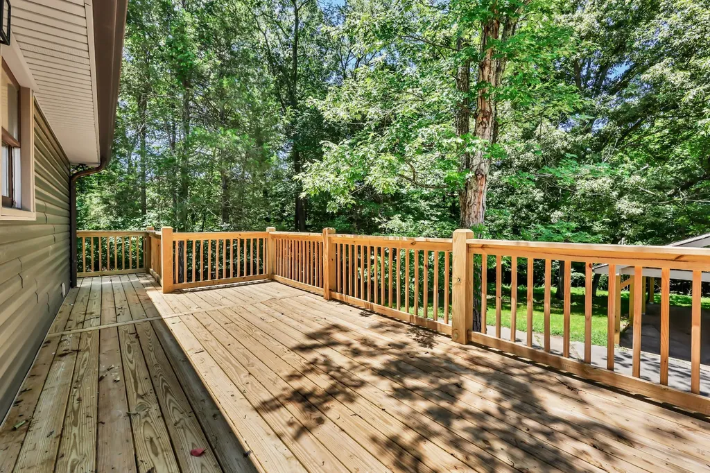 514 Lisa Court Clarksville TN 37043