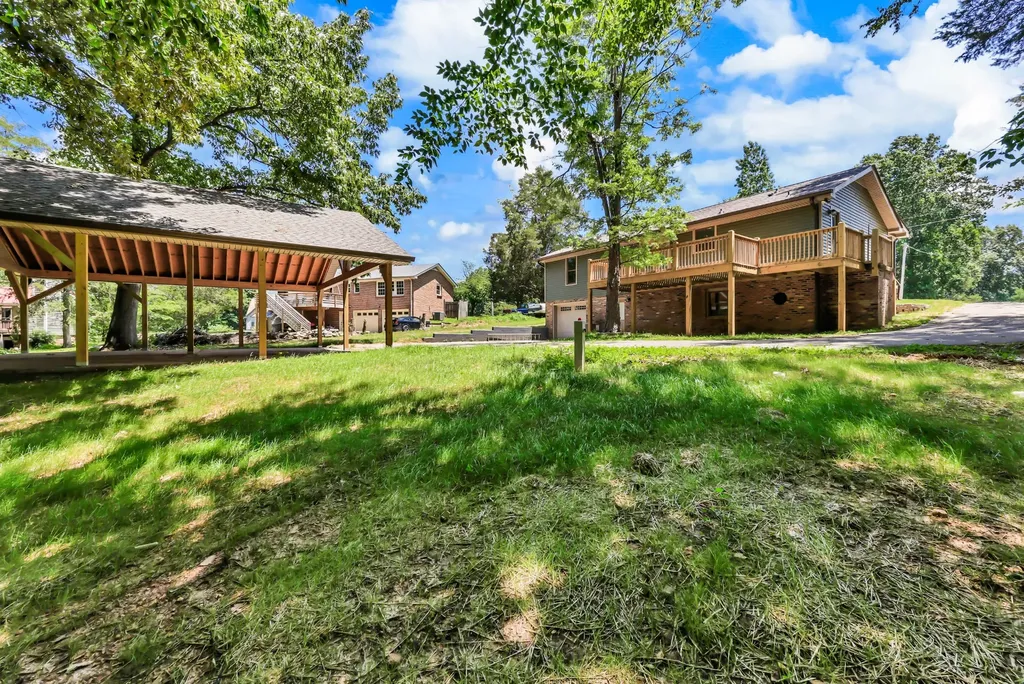 514 Lisa Court Clarksville TN 37043