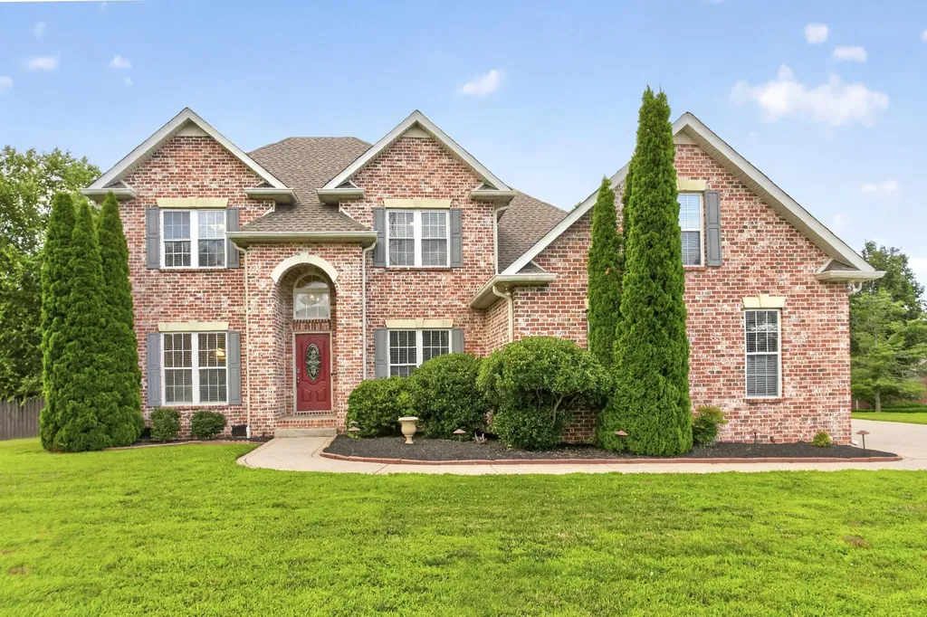 756 Starpoint Drive Gallatin TN 37066