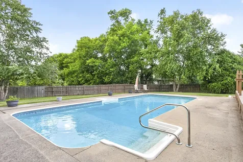 756 Starpoint Drive Gallatin TN 37066